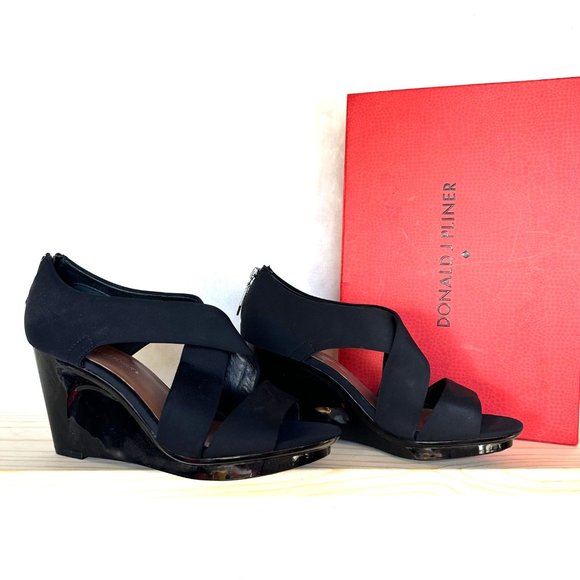 New Donald Pliner black Aurora crepe elastic wedge heel size 8.5 zip back - Picture 5 of 8